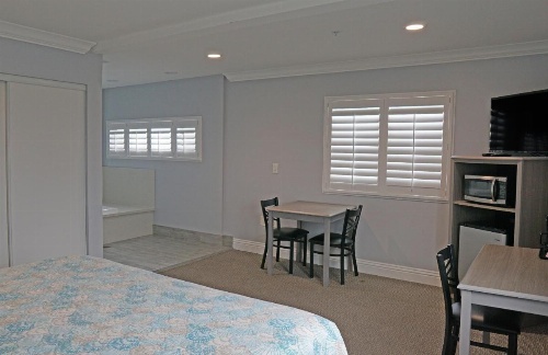 Surf City Inn image 5